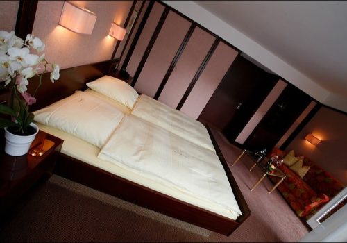 Wellnesshotel Moknis im Schwarzwald das Doppelzimmer Badhotel Economy Bad Wildbad